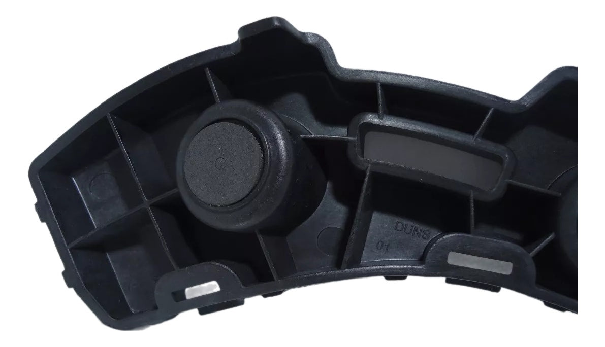 Guia Parachoque Traseiro Lado Direito Tracker 2021/2022 Original GM 26279909