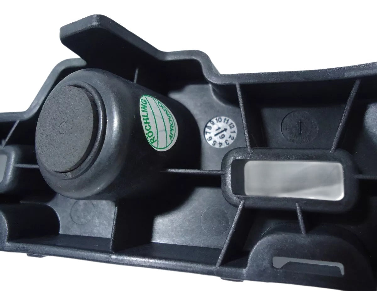 Guia Parachoque Traseiro Lado Direito Tracker 2021/2022 Original GM 26279909