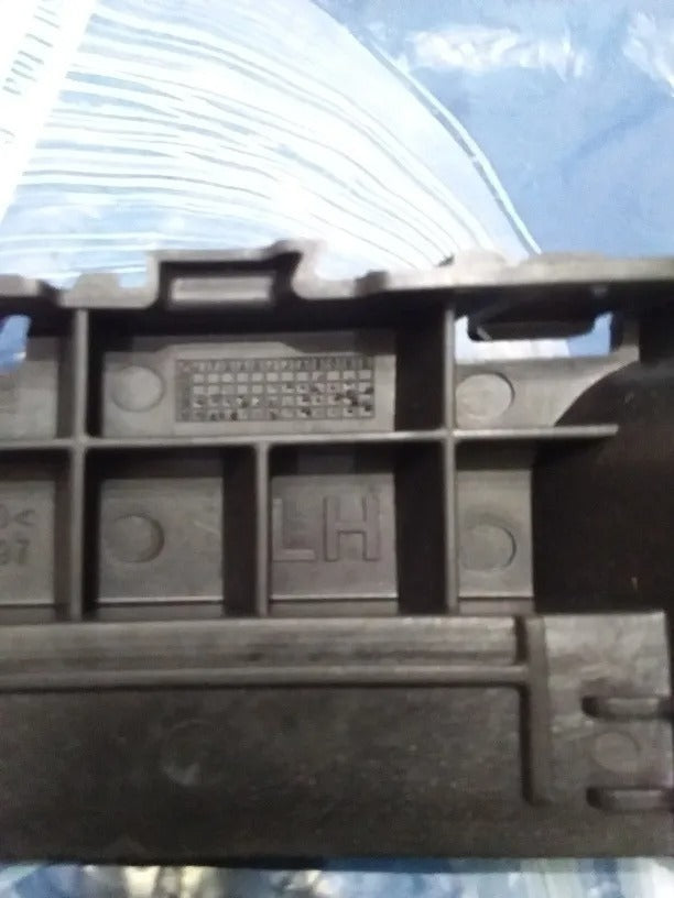 Trilho Guia Parachoque Dianteiro Chevrolet Cruze 2012/2014 Original GM 95207397