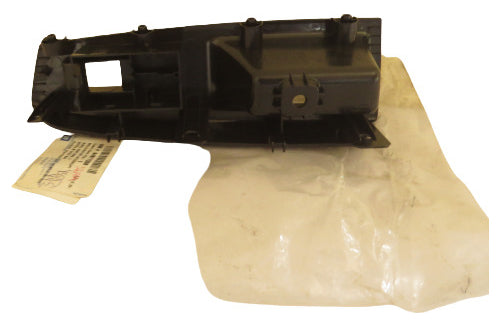 Moldura Interruptor Porta Traseira Lado Esquerdo Cruze 2012 Original GM 94811338