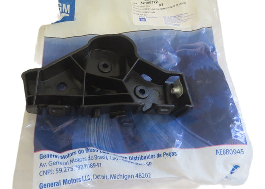 Guia do Parachoque Dianteiro Lado Direito Onix Prisma 2013/2019 Original GM 52100322