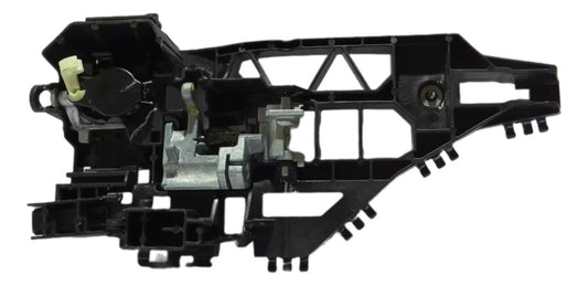 Suporte Maçaneta Porta Dianteira Lado Esquerdo Agile 10/14 Montana 13/19 Original GM 94737663