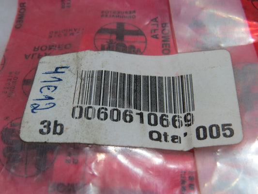 Distancial Tapete Original Fiat Marea Brava Stilo Coupe Doblo 60610669