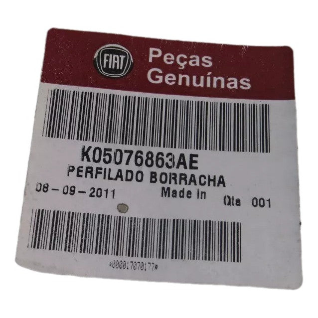 Borracha Porta Dianteira Esquerda – Fiat Freemont