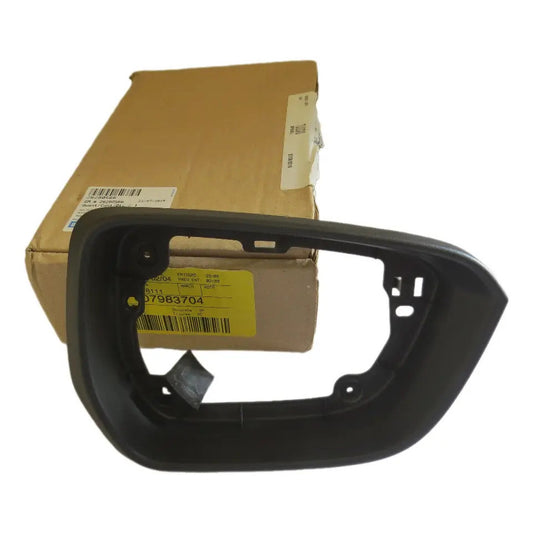 Moldura Fixação Retrovisor Direito GM Onix 2019 a 2020 Original