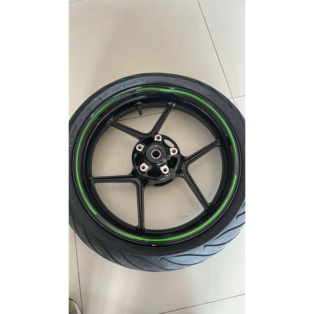 Roda Dianteira Detalhe – Kawasaki Versys