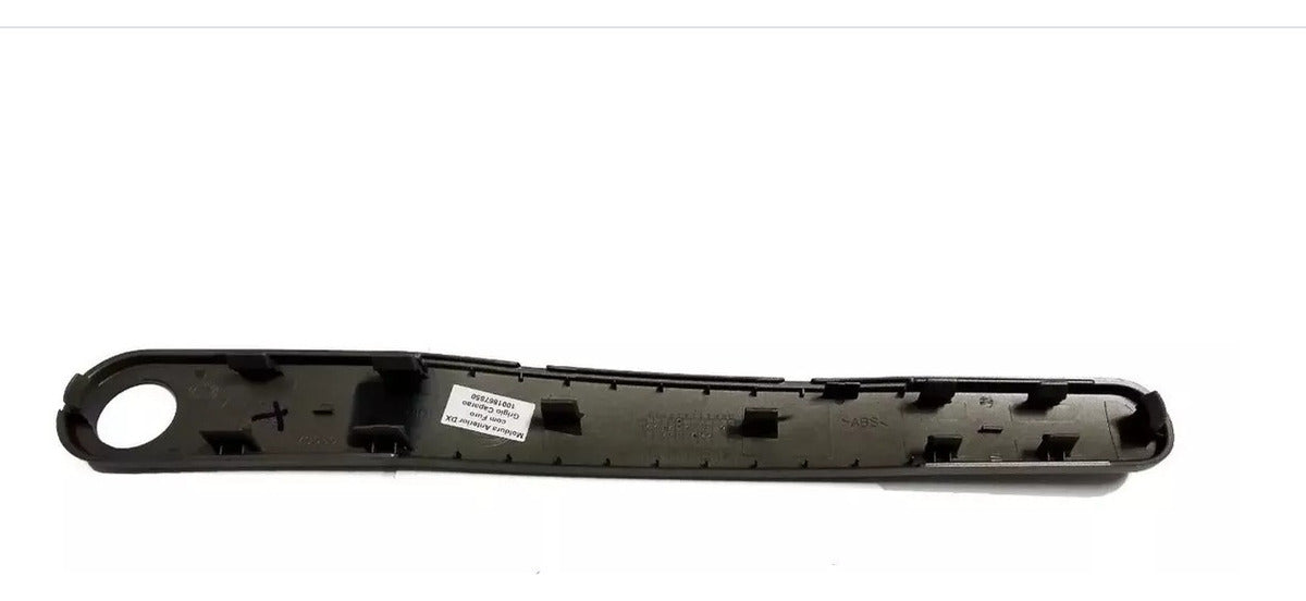 Moldura Dianteira Puxador Porta Direita Fiat Novo Uno 2011/2014 Original 100186785