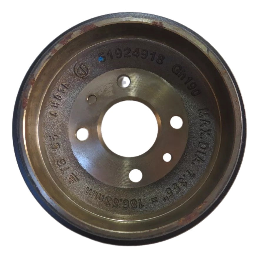 Tambor de Freio Traseiro Fiat Mobi Uno 2017/2022 Original Fiat 51924918