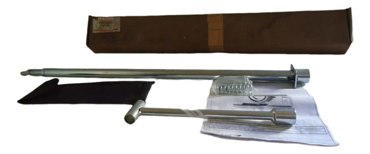 Trava do Estepe L200 Triton 2007 Original Mitsubishi CAPA2611