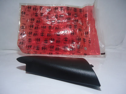 Acabamento Interno Retrovisor Direito Alfa Romeo 156 2001/2005 Original 156034544