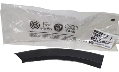 Cobertura Caixa da Roda Traseira Lado Direito Fox 2015/2018 Original Volkswagen 5Z6809922B