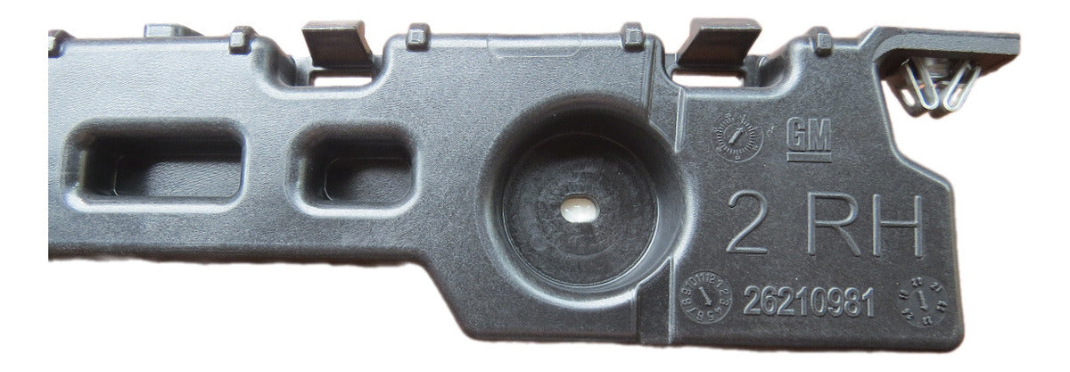 Guia do Parachoque Traseiro Direito Onix Turbo 2021/2023 Original GM 26210981