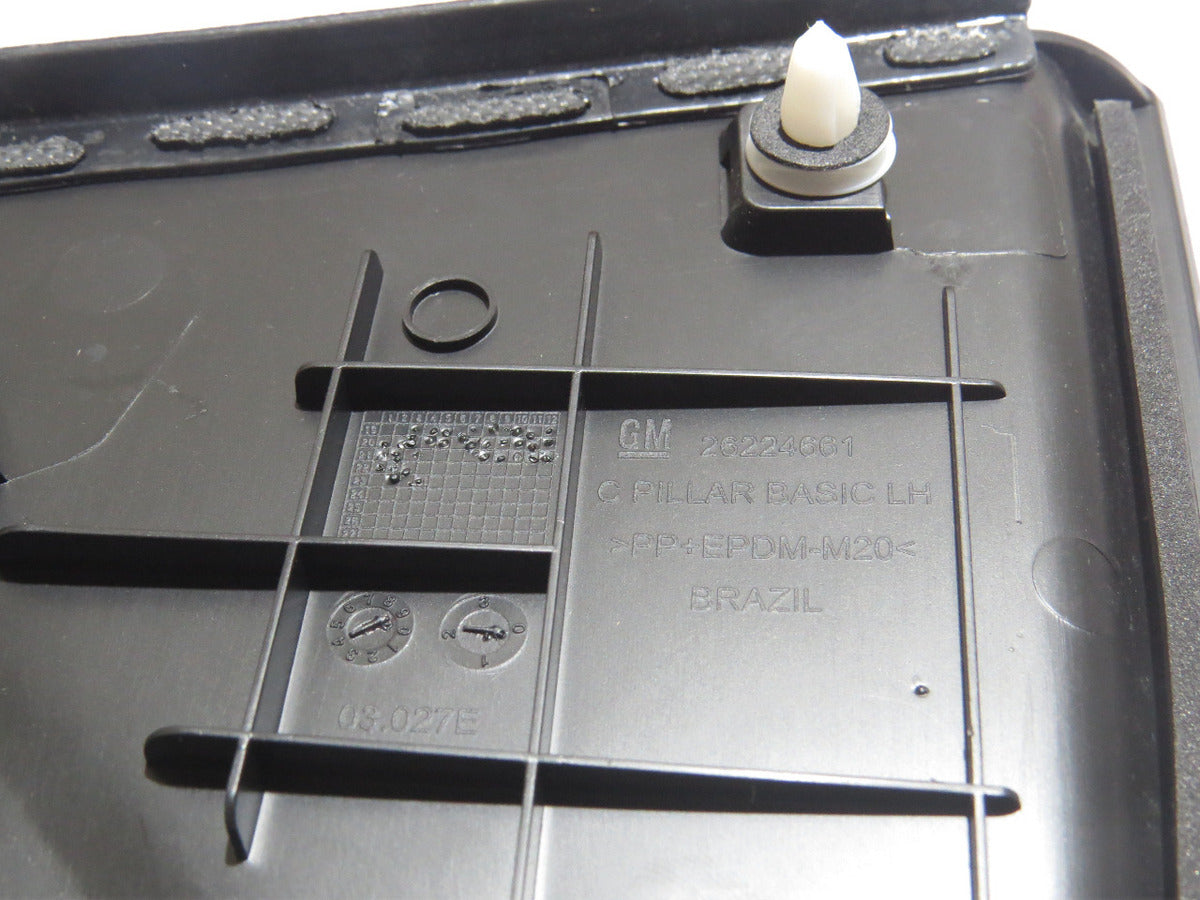 Moldura Externa Traseira Lateral Esquerda Onix Turbo 2020/2025 Original GM 26224712