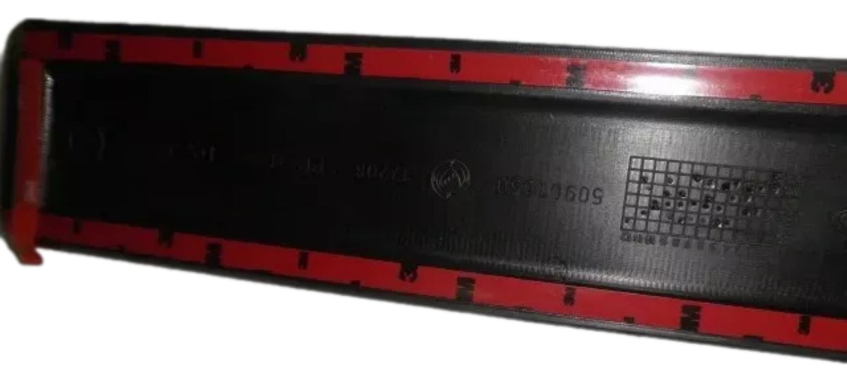 Friso Porta Dianteira Lado Direito Palio 4 Portas 2008/2012 Original Fiat 50901650
