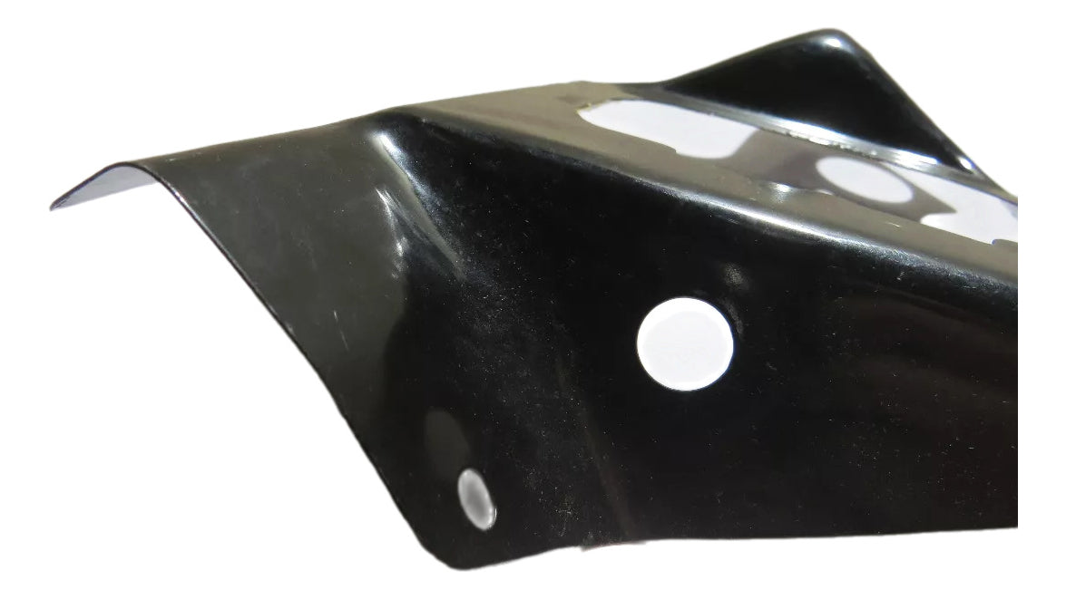 Extensão do Alojamento da Lanterna Traseira Direita Onix 2013/2019 Original GM 94759437