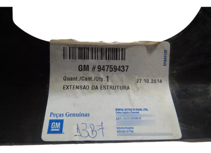 Extensão do Alojamento da Lanterna Traseira Direita Onix 2013/2019 Original GM 94759437