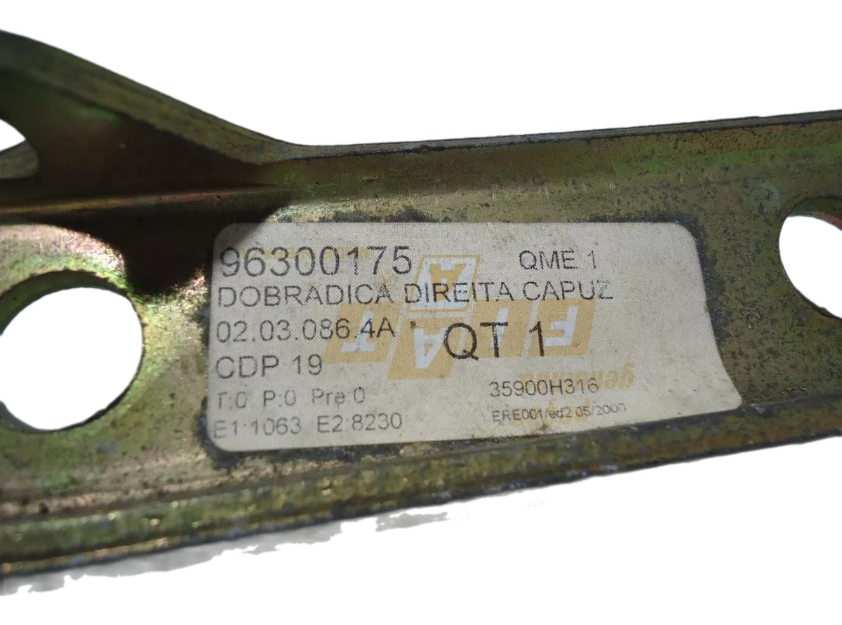 Dobradiça Lado Direito Capô Alfa Romeo 164 1991/1997 Original 96300175