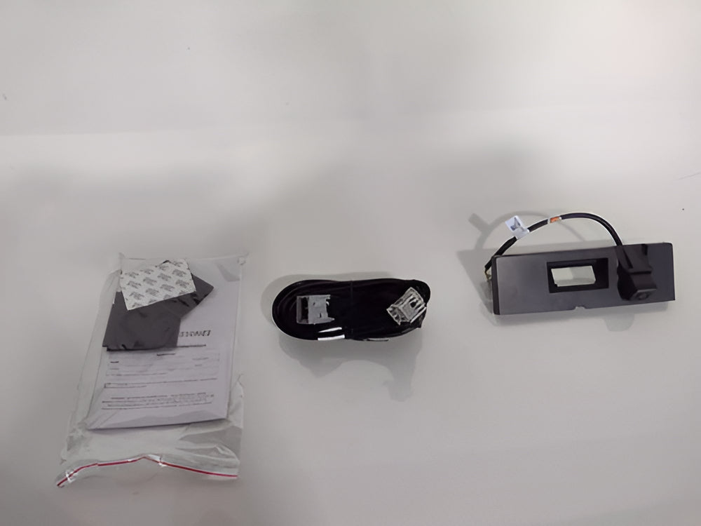 Câmera Ré Nova Tracker LTZ 2020/2022 Original GM 26234034