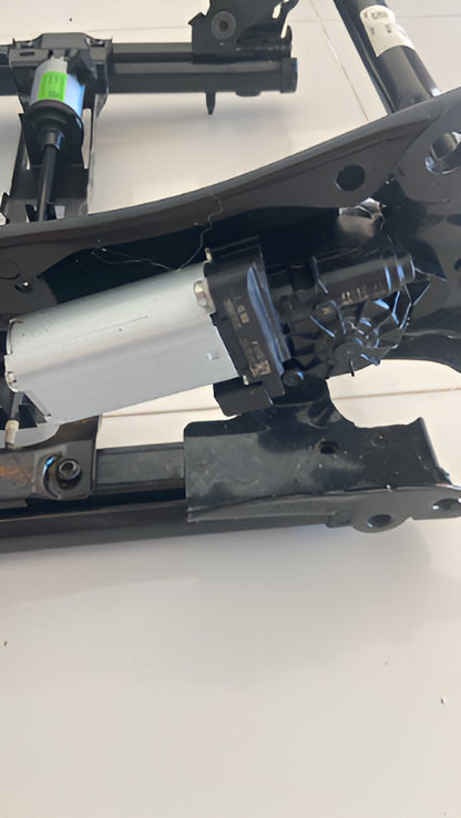 Assento do Banco do Motorista Chevrolet Equinox 2018/2024 Original GM 13513082