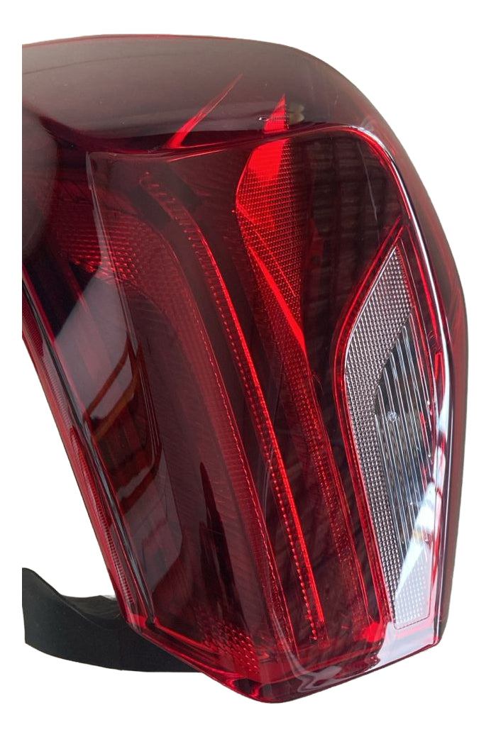 Lanterna Traseira Direita Usada Onix 2020/2025 Original GM 26393726