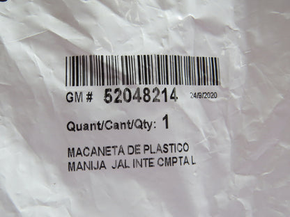 Maçaneta Interna da Porta Malas Onix 2013/2019 Original GM 52048214