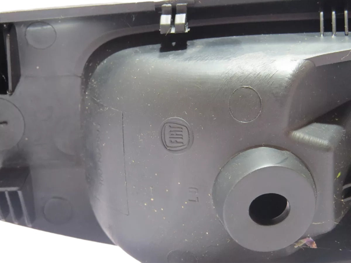 Maçaneta Interna Porta Traseira Lado Direito Idea 2011/2016 Original Fiat 100187198