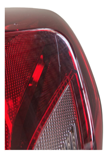 Lanterna Traseira Direita Usada Onix 2020/2025 Original GM 26393726