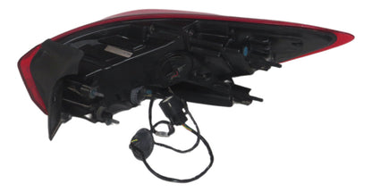 Lanterna de Freio Traseira Esquerda Onix B Sedan LT 2020/2022 Original GM 26337496
