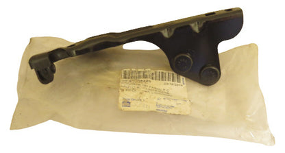 Suporte do Parachoque Dianteiro Esquerdo Onix Prisma 2013/2016 Original GM 94755220