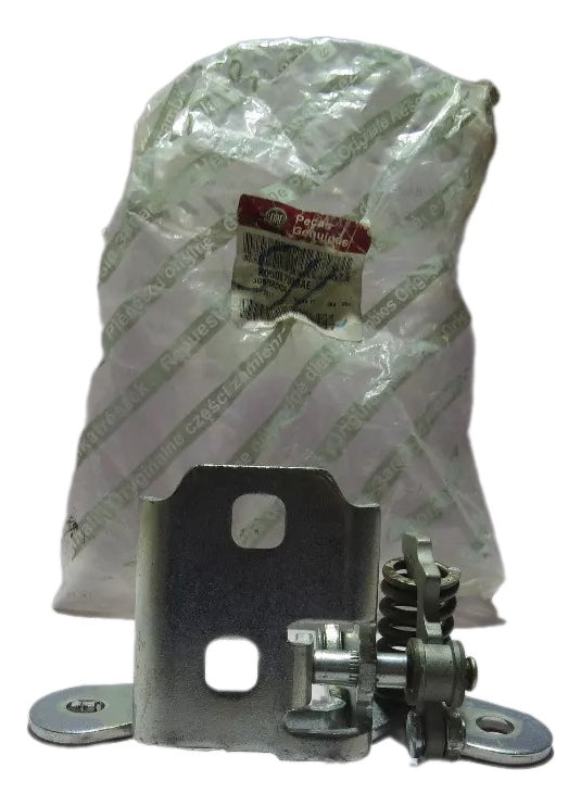 Dobradiça Inferior Porta Traseira Lado Direito Freemont Journey 2011/2016 Original Fiat K0567938AE