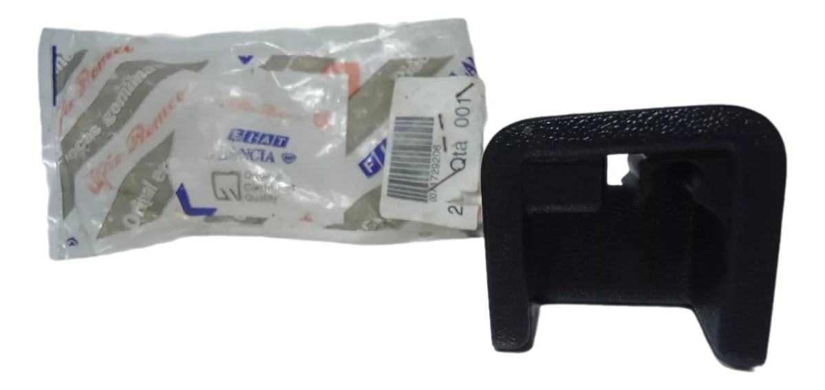 Suporte de Fixação do Tampão Lado Esquerdo Stilo 2003/2011 Original Fiat 71729206
