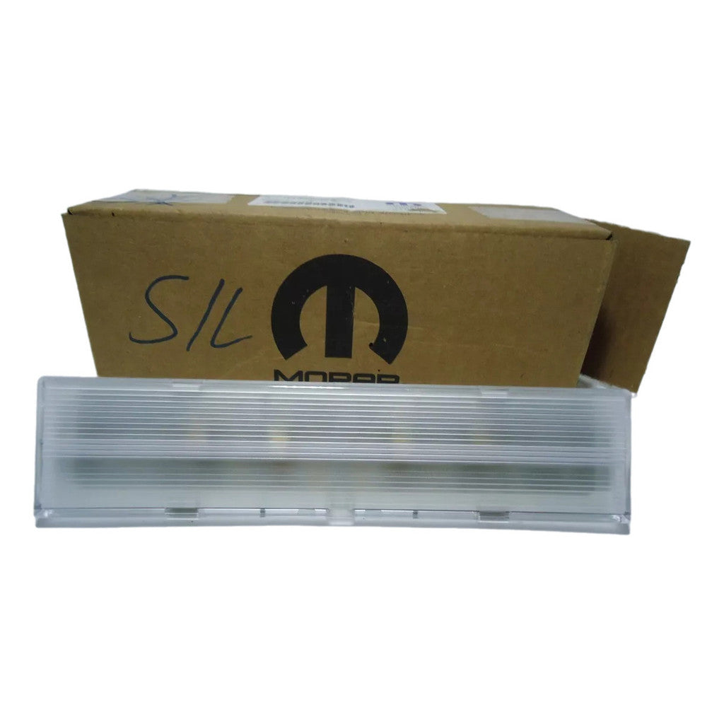 Lanterna Luz Cortesia Porta Malas Fiat Freemont 2012 a 2016 Original K04685928AA