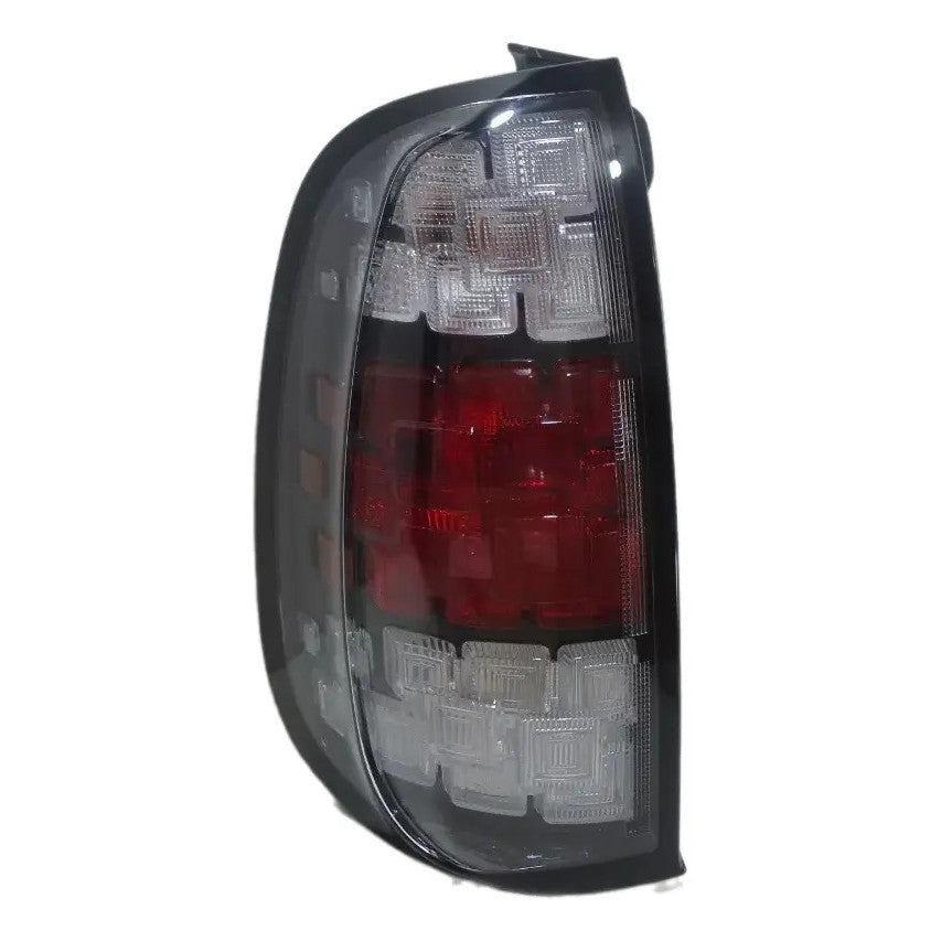 Lanterna Traseira Esquerda – Fiat Uno