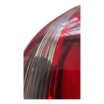 Lanterna Traseira Esquerda GM Tracker 2019 a 2025 Original 26344410