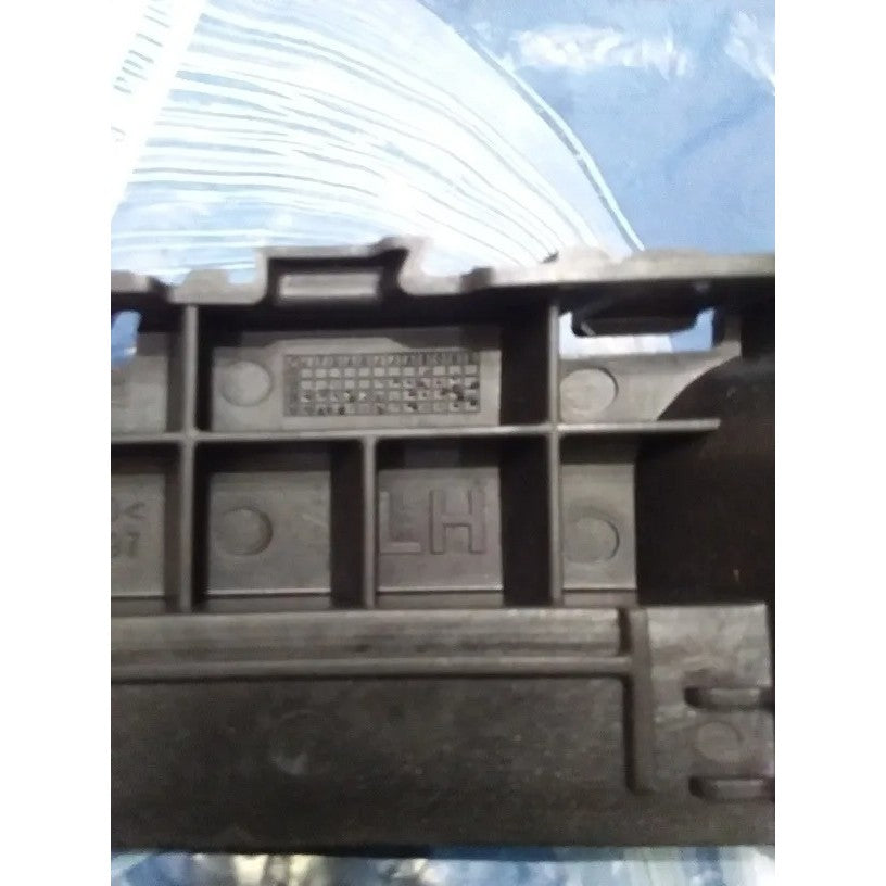 Trilho Guia Parachoque Dianteiro Lado Esquerdo Cruze 2012 a 2014 Original Gm 95207397