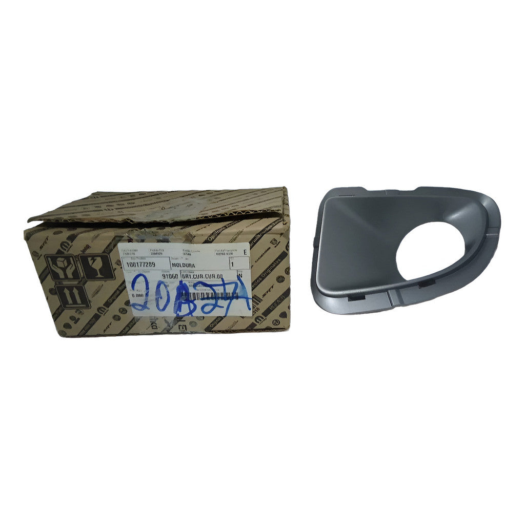 Moldura Farol de Milha Lado Esquerdo – Fiat Punto