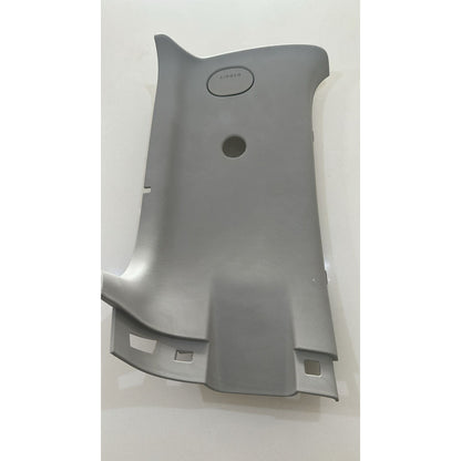 Acabamento Porta Esquerda GM S10 2014 a 2022 Novo Original 52060499