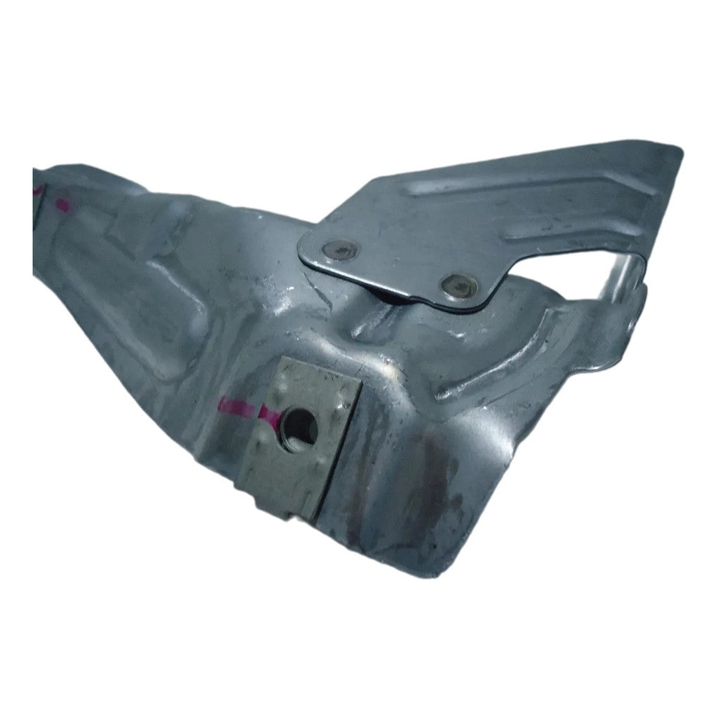 Suporte Parachoque Dianteiro Lado Esquerdo GM Tracker 2014 a 2020 Original 95244757