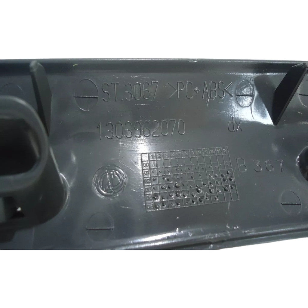 Moldura Superior Difusor de Ar Lado Direito Fiat Ducato 2006 a 2017 Original 735306064