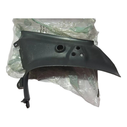 Moldura Acabamento Coluna Traseira Lado Direito Fiat Palio 2001 a 2017 Original 735291753