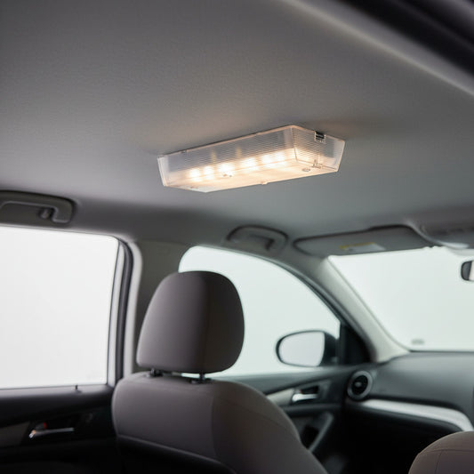 Lanterna Luz Cortesia Porta Malas Fiat Freemont 2012 a 2016 Original K04685928AA