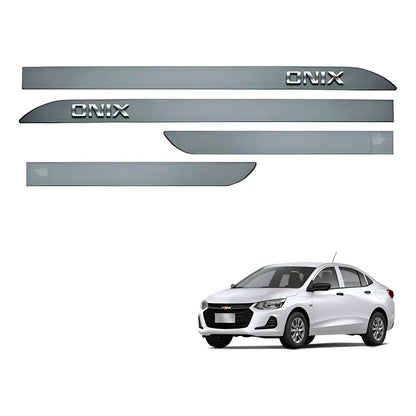 Friso Lateral Chevrolet Onix 2020 a 2025 Novo Original 98553122
