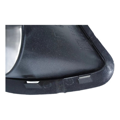 Moldura Farol de Milha Lado Esquerdo – Fiat Punto