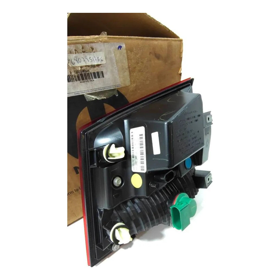 Lanterna Traseira Esquerda Tampa Fiat Freemont 2012 2016 Original