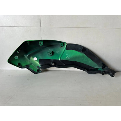 Carenagem Aba Lateral Tanque Direita Bajaj Dominar 400