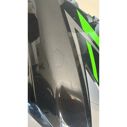 Carenagem Lateral Direito – Kawasaki Ninja