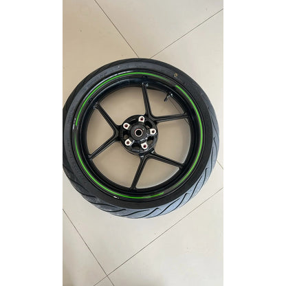Roda Dianteira Detalhe – Kawasaki Versys