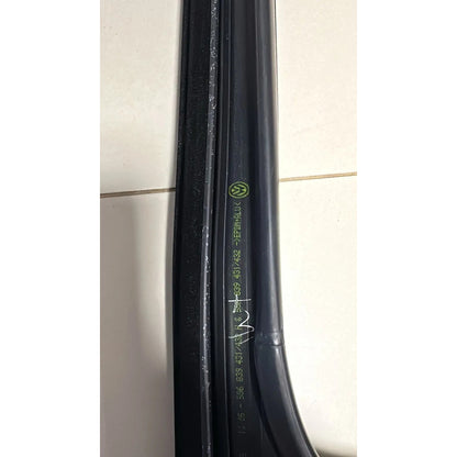 Canaleta Trilho Borracha Porta Traseira Lado Direito VW Golf Original 5G6839432